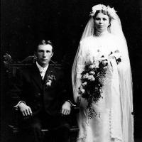 John and Agnes (Sinnen) Welter wedding portrait - October 16, 1912