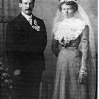 Matthias "Matt" and Anna (Weller) Welter's wedding portrait - 1902